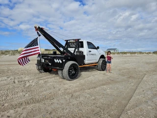 John Conwell Towing & Recovery JunkYard in Jacksonville (FL) - photo 2