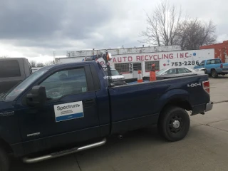 Lake's Auto Recycling - photo 1