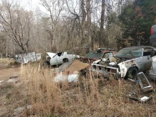 R C Auto Salvage JunkYard in Fayetteville (NC) - photo 1