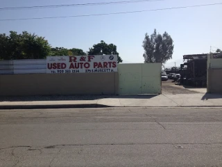 R & F Used Auto Parts JunkYard in San Bernardino (CA) - photo 1