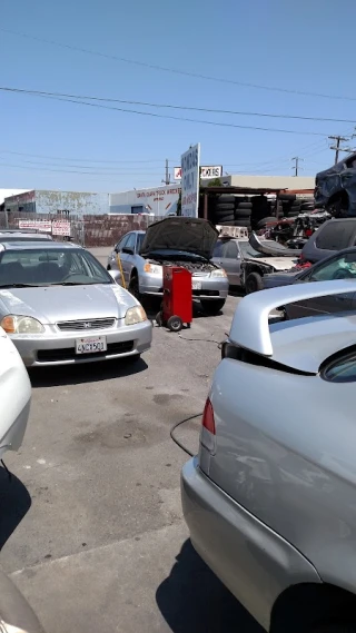 Honda's Only Auto Center JunkYard in Santa Clara (CA) - photo 1