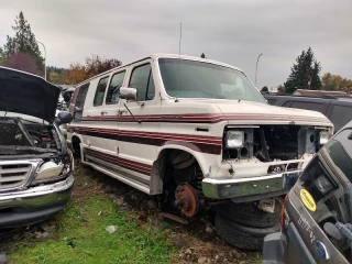 Budget Truck Wrecking - photo 2