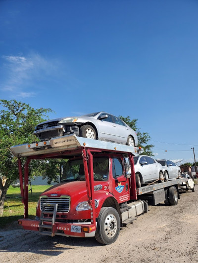 Mission Towing JunkYard in Mission (TX) - photo 3