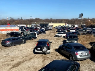 121 auto recycling JunkYard in Frisco (TX) - photo 3