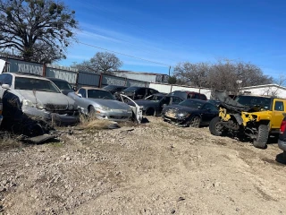 Ak Buys Cars JunkYard in Kennedale (TX) - photo 1