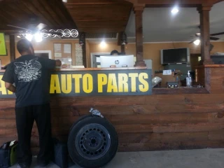 JPH DBA Patino Auto Parts JunkYard in Mesquite (TX) - photo 1