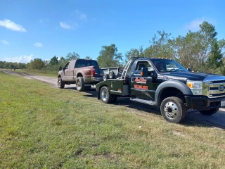 Redline Towing & Recovery - photo 2