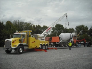 B & F Towing Co - photo 3