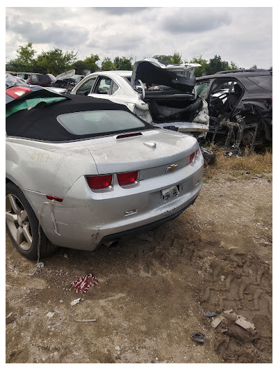 Bellaire Used Auto Parts JunkYard in Houston (TX) - photo 3