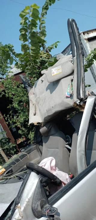 Beedle's Auto Salvage