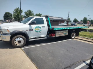 Chuck's Towing
