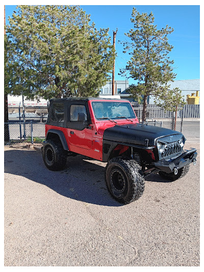 All Jeeps Parts & Sales JunkYard in Albuquerque (NM) - photo 2