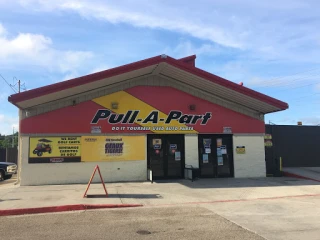 Pull-A-Part JunkYard in Baton Rouge (LA) - photo 1