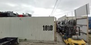 4 WHEEL TRUCK & VAN DISM.