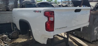 M & J Truck & Auto Recycling