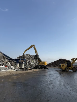 Universal Service Recycling