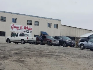 GRAY & WHITE U-PULL IT