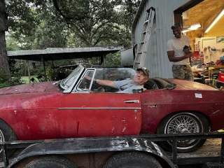 Aero Auto Salvage “U-Pull-It” Auto Parts