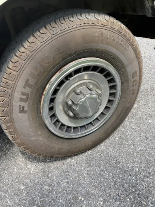 Petry's Junk Yard Inc