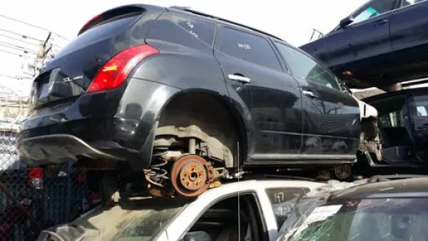 Mendez Auto Sales & Used Auto Parts - photo 3