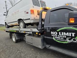 Troy's Wrecker Service