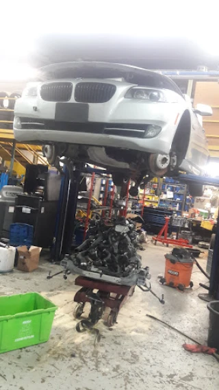 Advanced Auto Recyclers