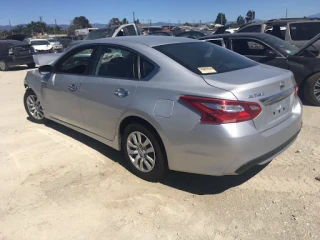 ROSAMOND AUTO WRECKING