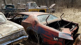 Bob Kohl's Auto Salvage