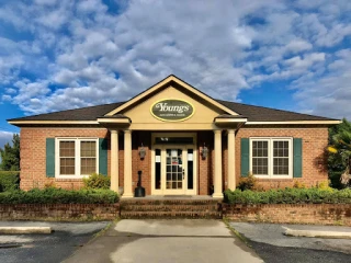 Young's Auto Center & Salvage