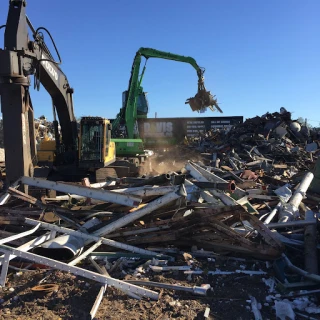 Davis Metals & Salvage - Phoenix