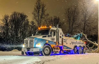 Reichert-Knepp 24 hour towing and road service Plymouth Indiana