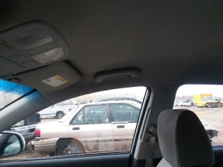 Hoelewyn And Son Auto Salvage