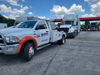 Hamptons Wrecker Service- Downtown Lincolnton