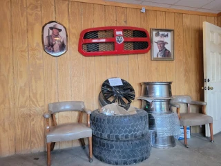 Jay's Auto Parts and Sales JunkYard in Oklahoma City (OK) - photo 5