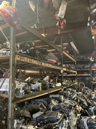 El Apache Auto Wrecking