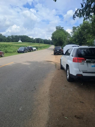 Neal's Garage & Salvage