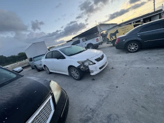 Mims Pick & Pay Recycle Center