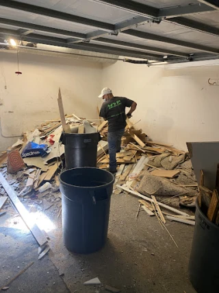 MVP junk hauling