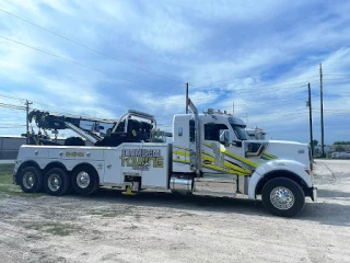 Commercial Towing Services - Kyle