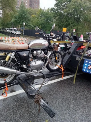 Louie Bushwick Towing