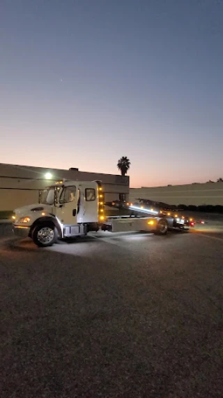 Southern California Tow Equipment