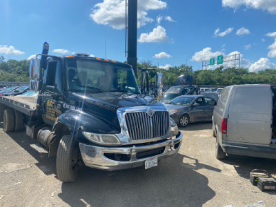 On Track Towing Inc & Cash For Junk Cars JunkYard in Dixmoor (IL) - photo 3