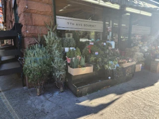 7 Ave Gourmet