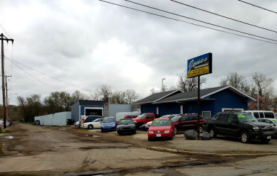 Jones Enterprises & Repair Inc. JunkYard in Des Moines (IA) - photo 3
