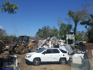 Holly Hill Salvage & Junk