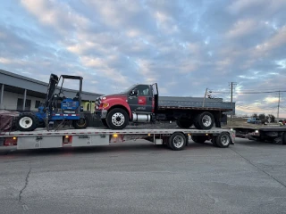 Advance Towing LLC