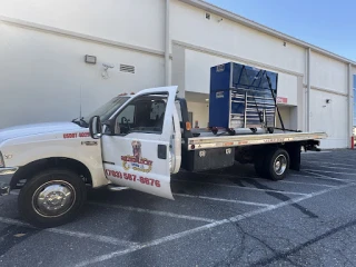 Golden Lucky Towing LLC