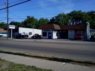 Vern's Collision and Glass Inc