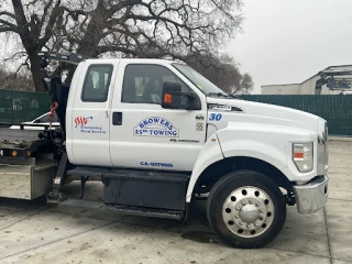 Browers 25hr Towing Service