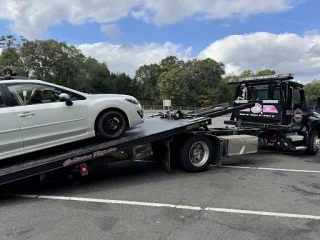 Bud's Wrecker Service